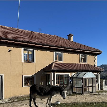 Hotel Pico Espiguete Alba de los Cardaños 외부 사진