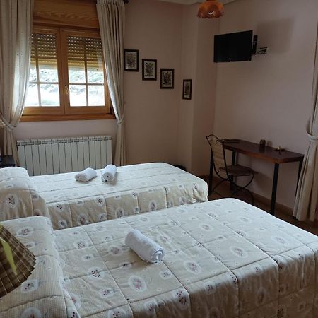 Hotel Pico Espiguete Alba de los Cardaños 외부 사진