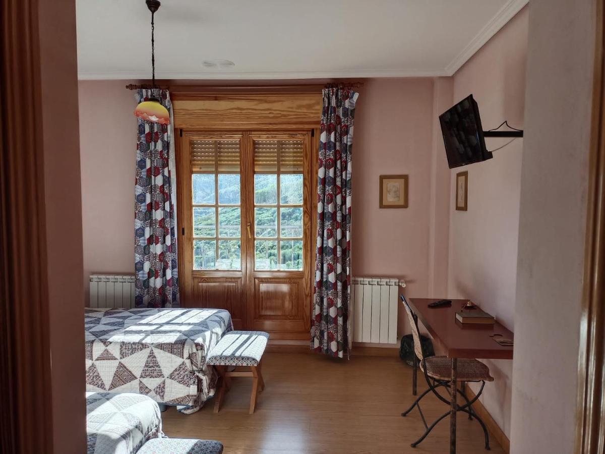 Hotel Pico Espiguete Alba de los Cardaños 외부 사진